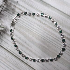 NEW! Swarovski Crystals Elegant Sparkly Silver and Green Tennis Bracelet 7.5"